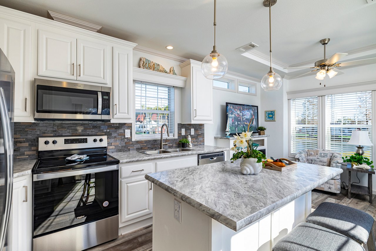 Palm Bay 2622B Kitchen