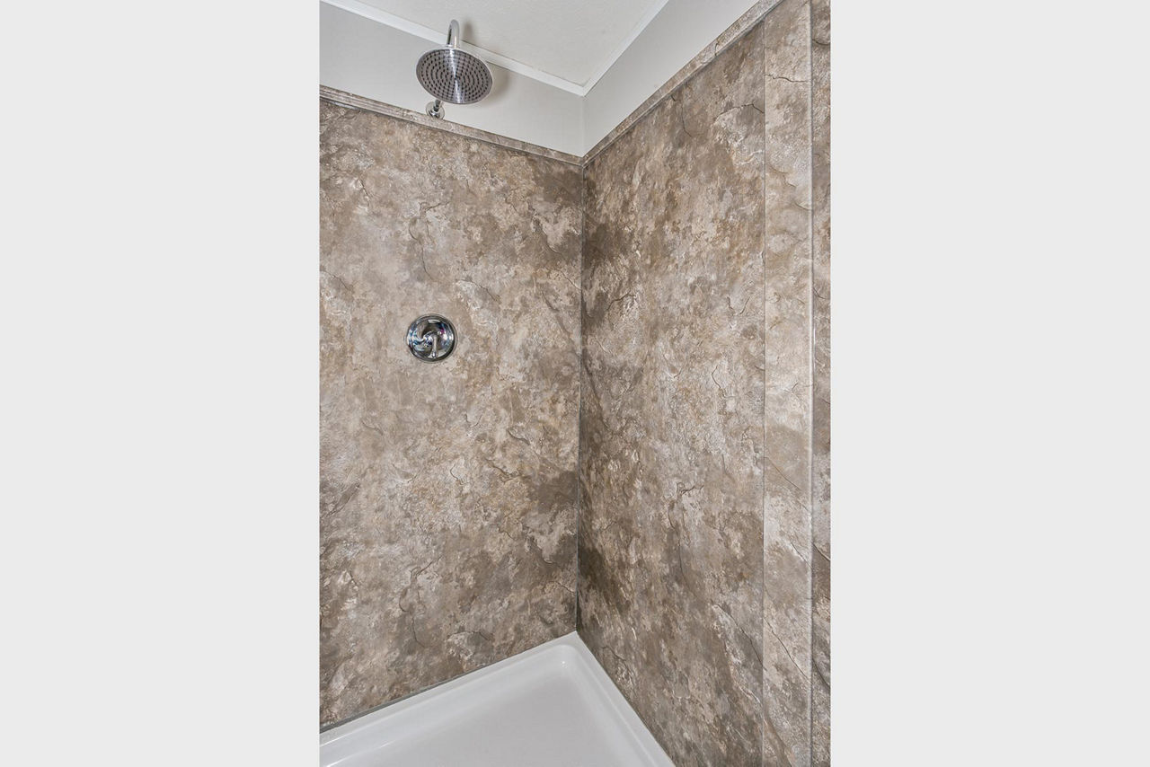 Prairie-Dune-8785-Master-Bath-2