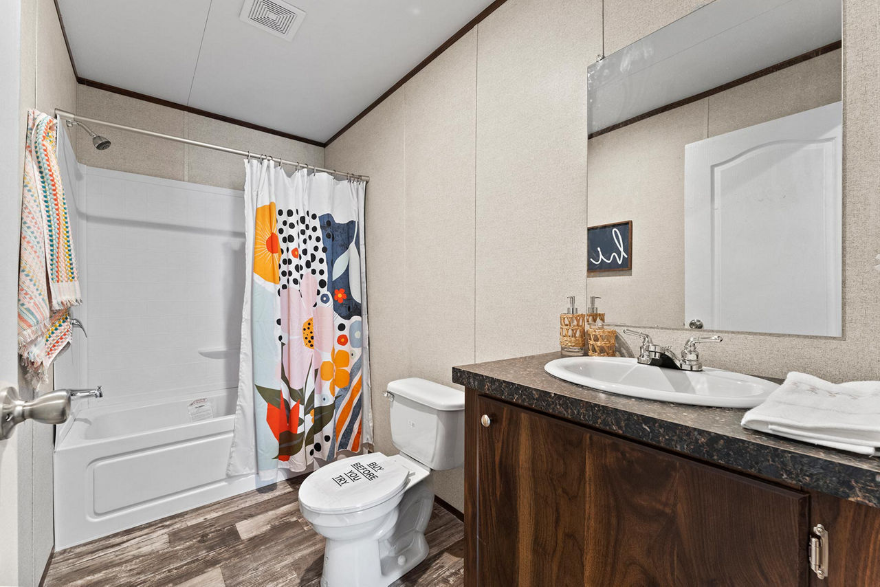 Prime 3256H Guest Bathroom