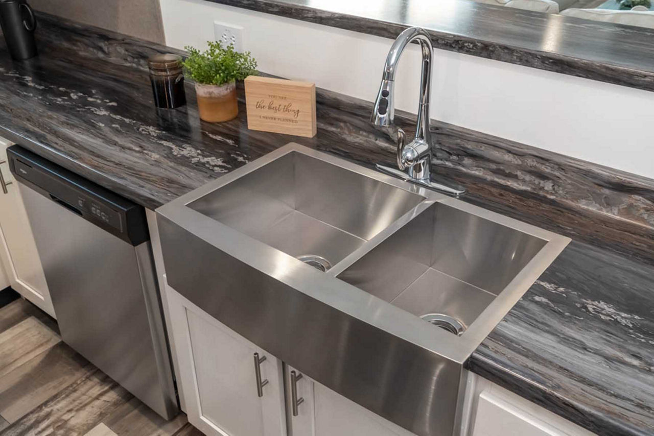 Regional Homes Ruby kitchen stainless steel farmhouse sink