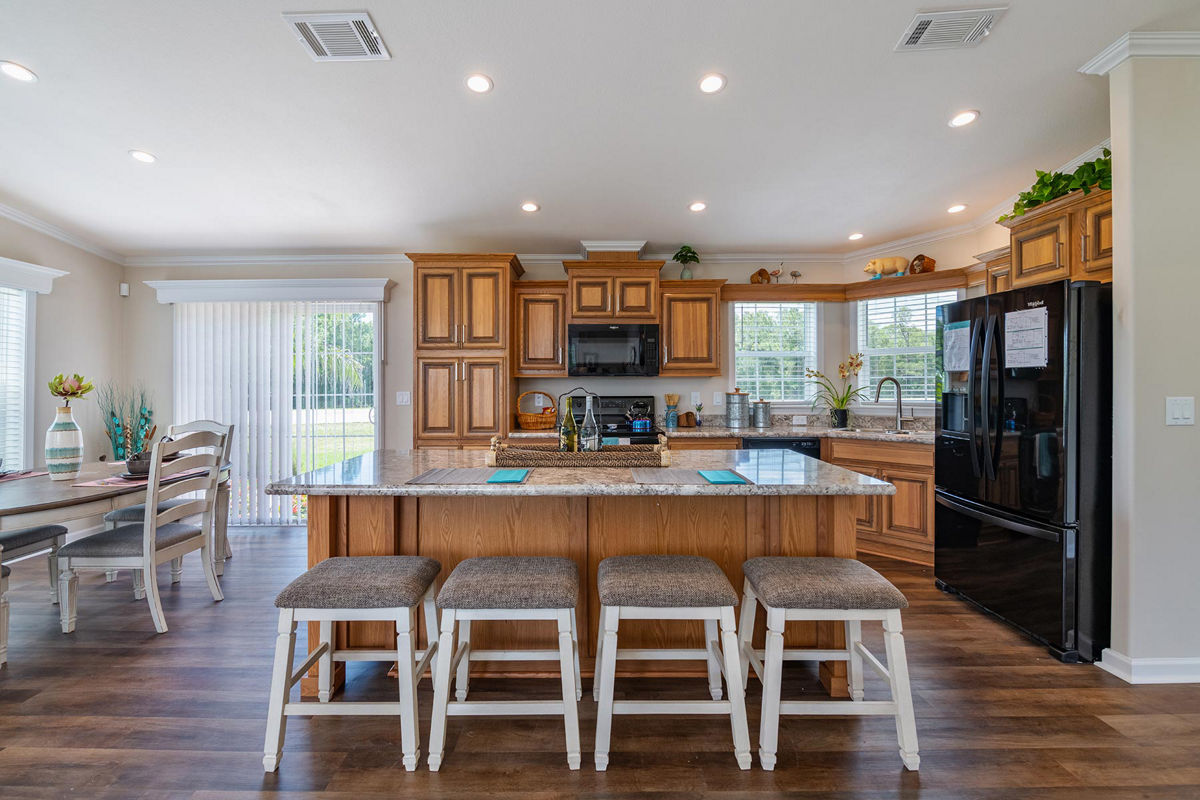 Silver Springs 5027 — The Oak by Skyline