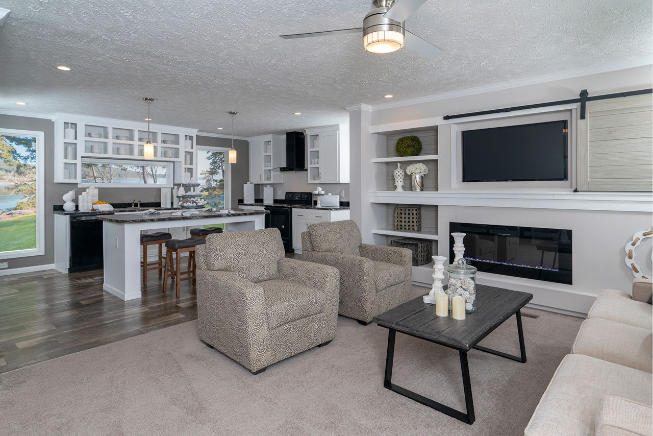 Spruce-Pine-2852-02-living-room1