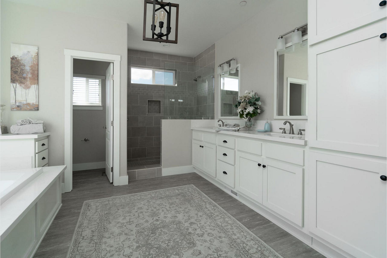 Sunset-Ridge-K943-G-Master-Bath-1