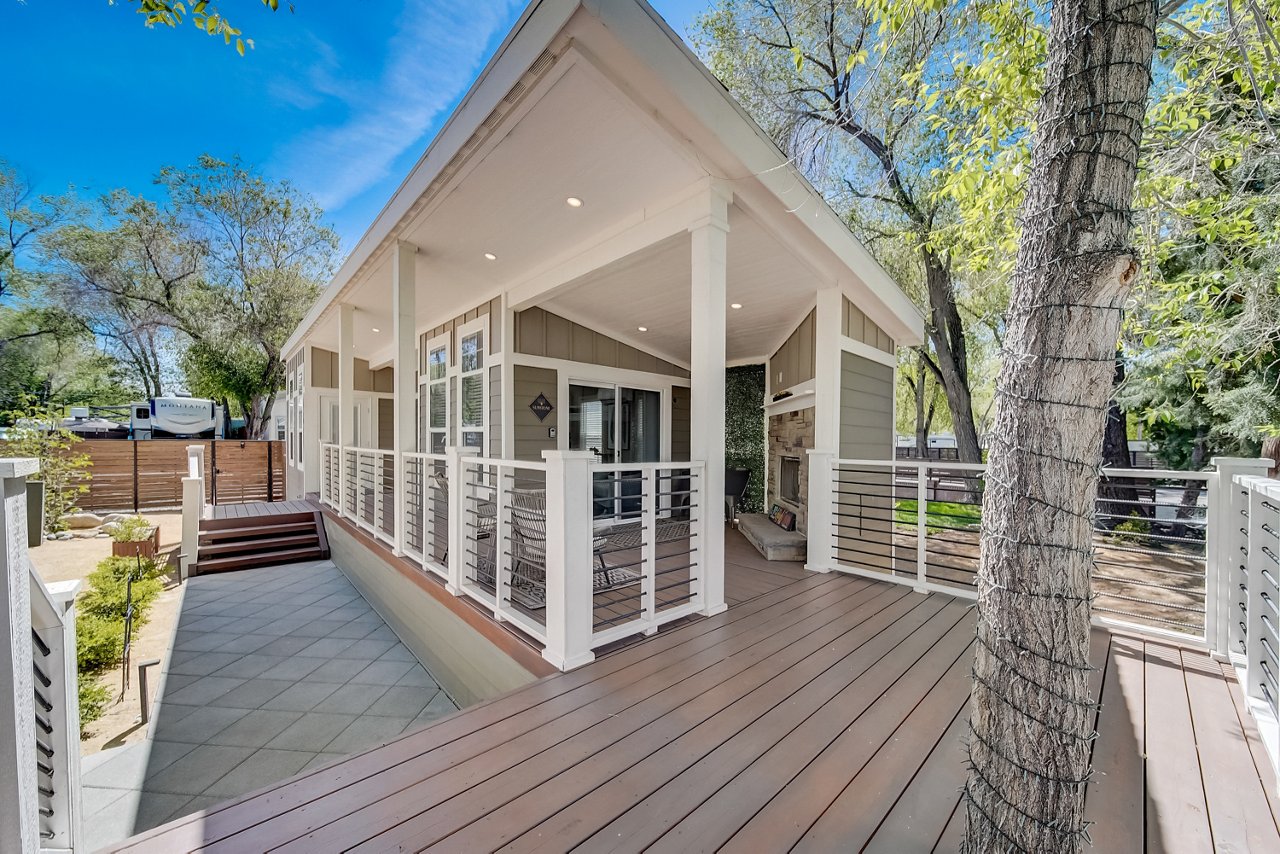 Sunstone Exterior 