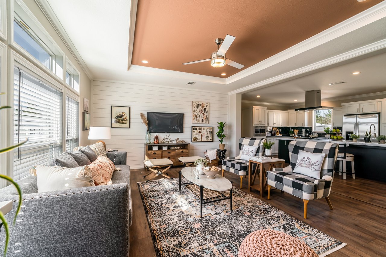 TE3260H32083 Living Room 