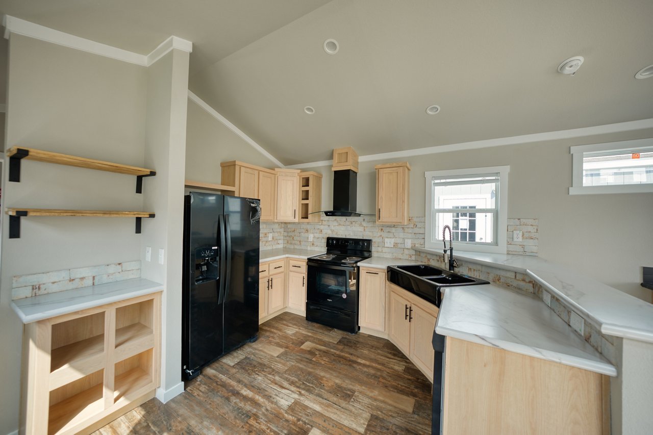 THS1448AV Kitchen