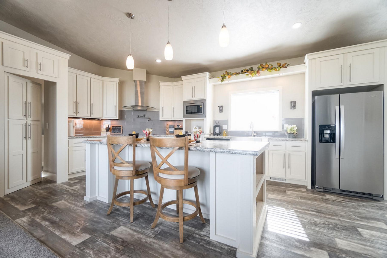 Transitions Plus 4663A kitchen 2