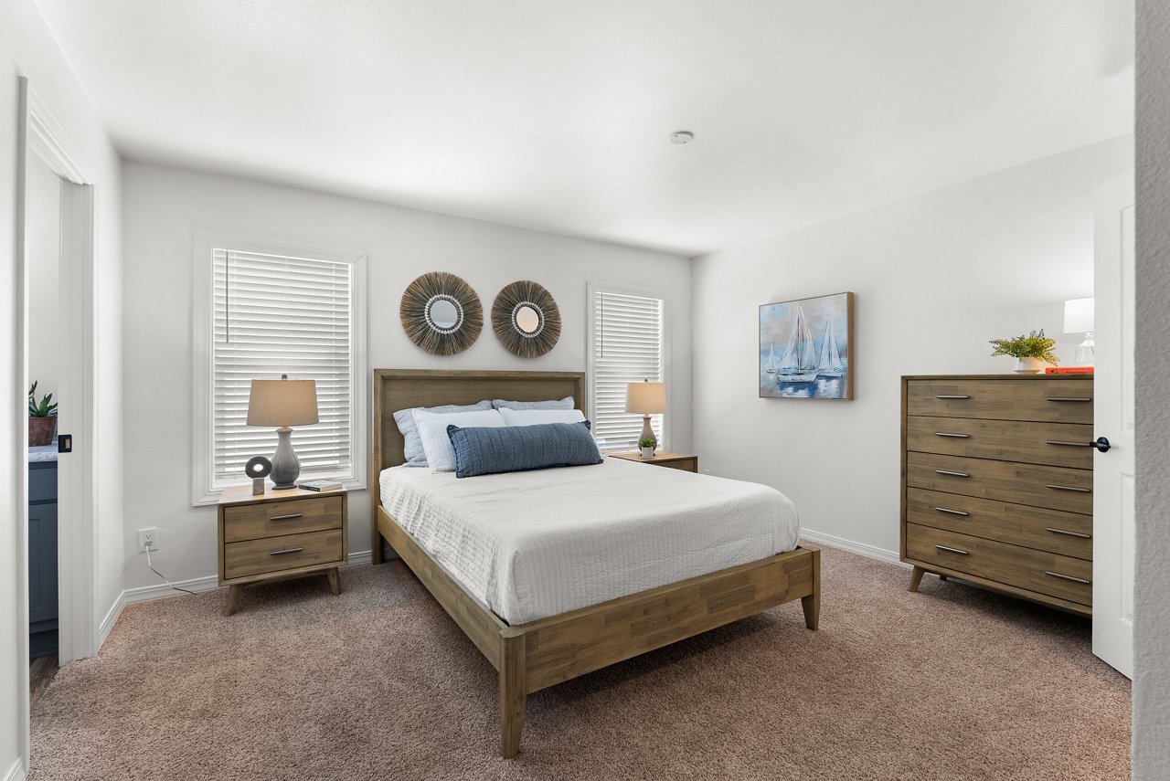 Victory M201B Primary Bedroom