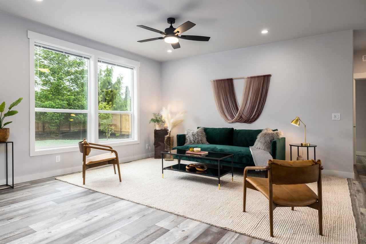 Westridge 1203 Living Room 1