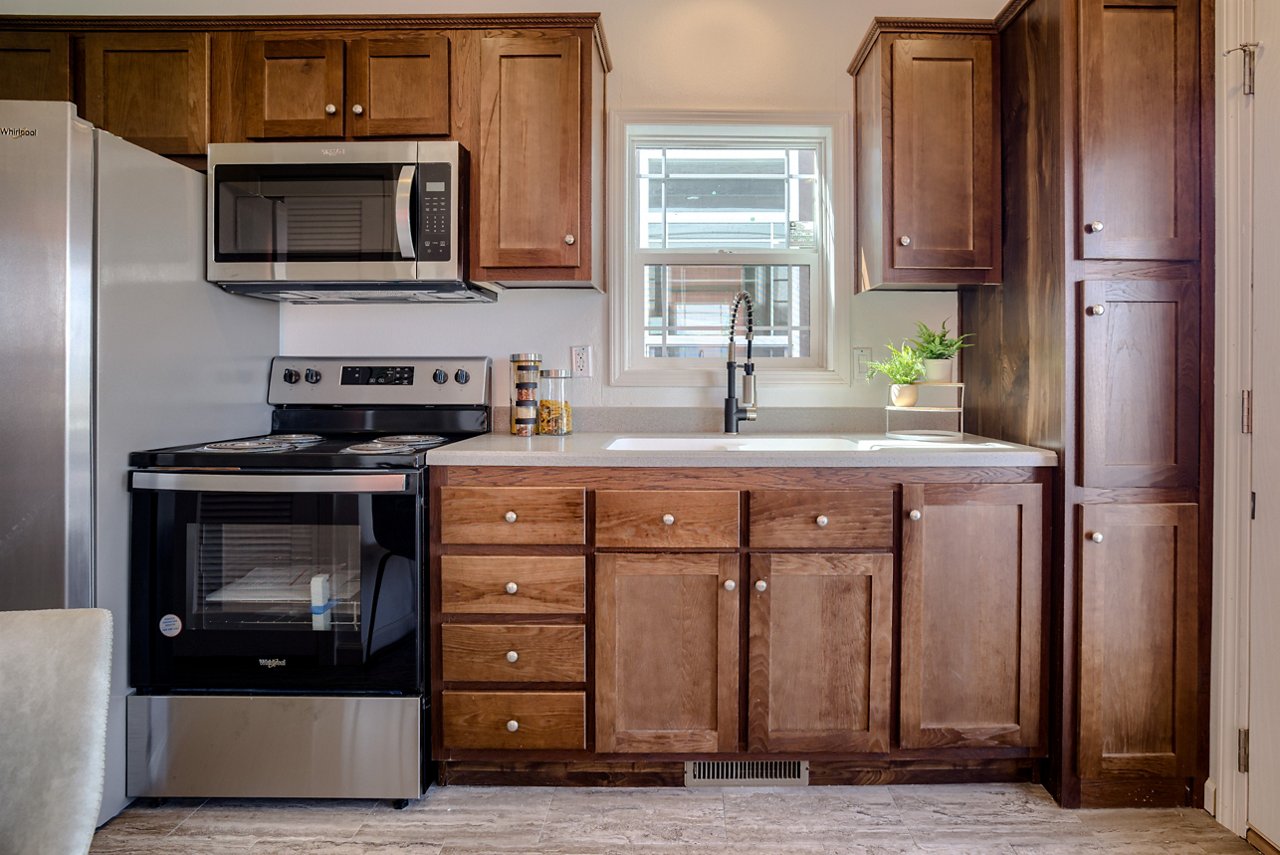 country cottage kitchen