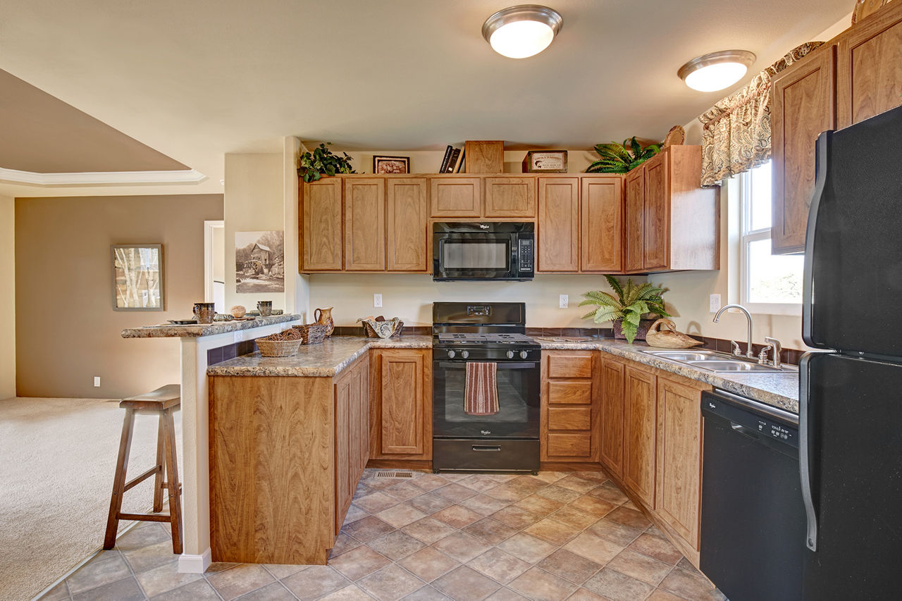 creekside-manor-3443r-kitchen