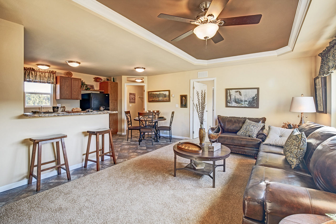 creekside-manor-3443r-living-room-kitchen-dining