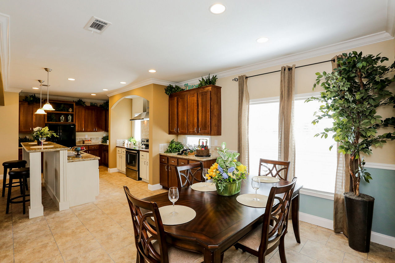 cypress-manor-4643a-dining-room-kitchen