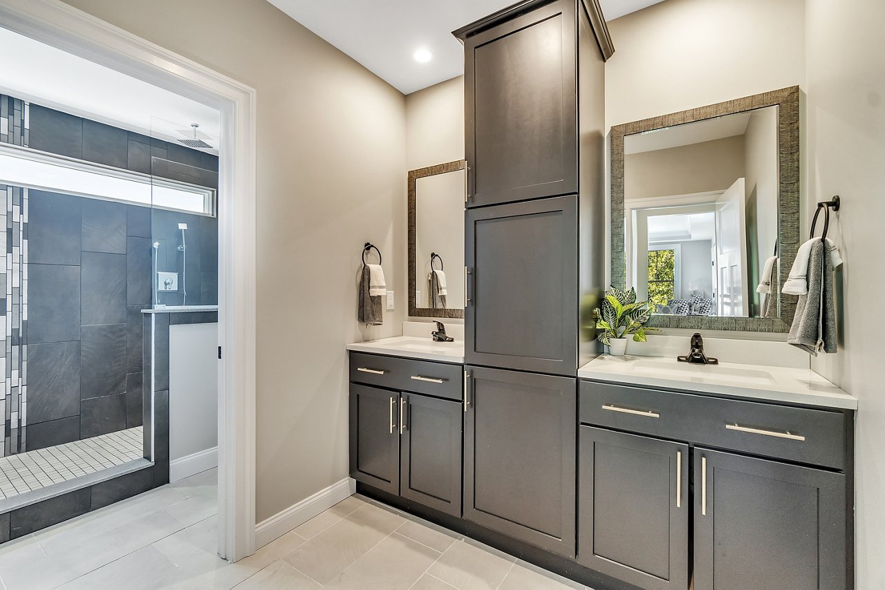 grandview bathroom 01