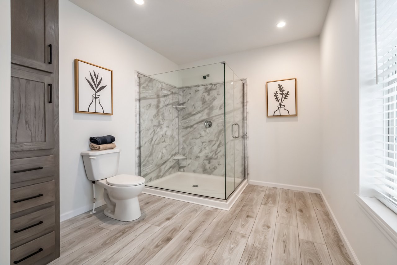 winston bathroom 02