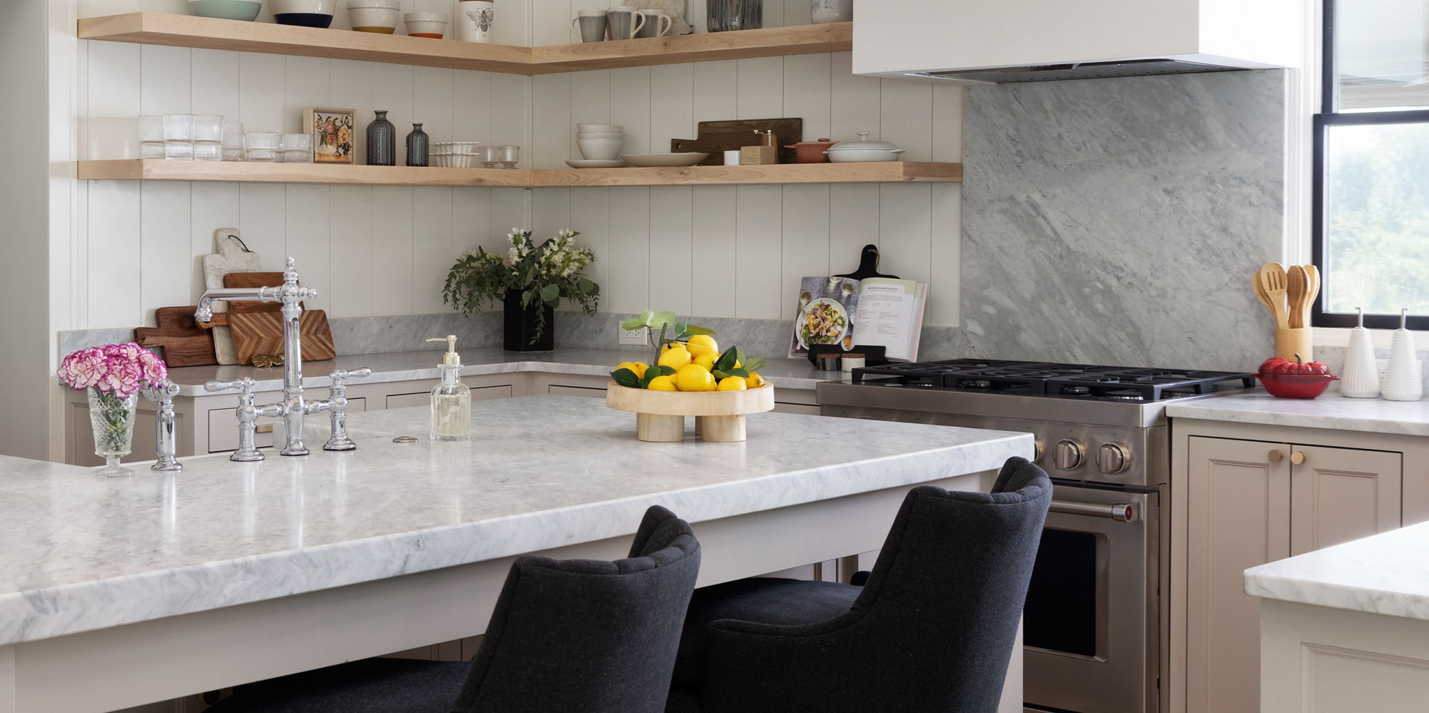 DAL_BargainMansions_E410_M701_slab_RES_01_web