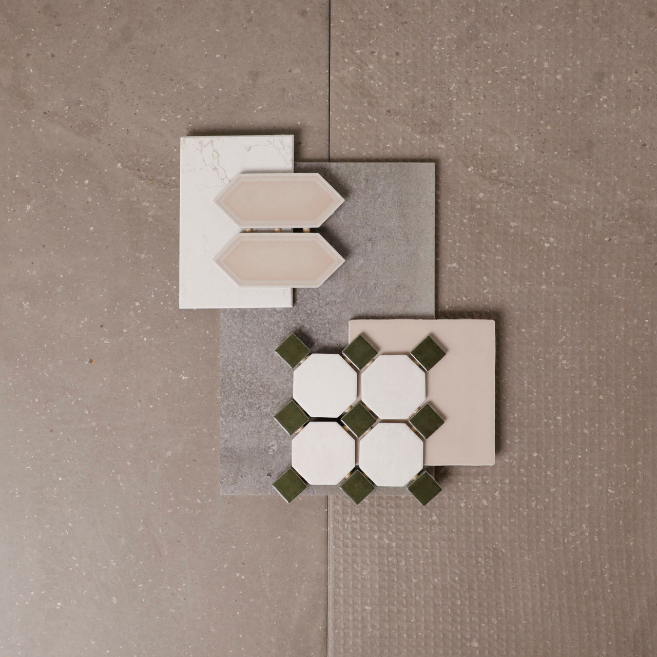 DAL_Exposition_EX42_Flatlay