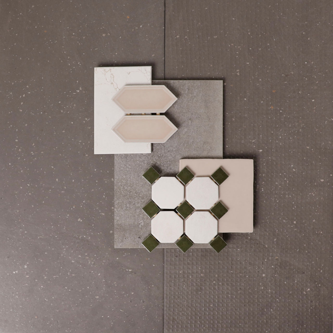 DAL_Exposition_EX43_Flatlay