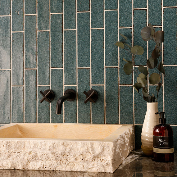 DAL_IridescentIsles_IR23_RES_LiveSet_02