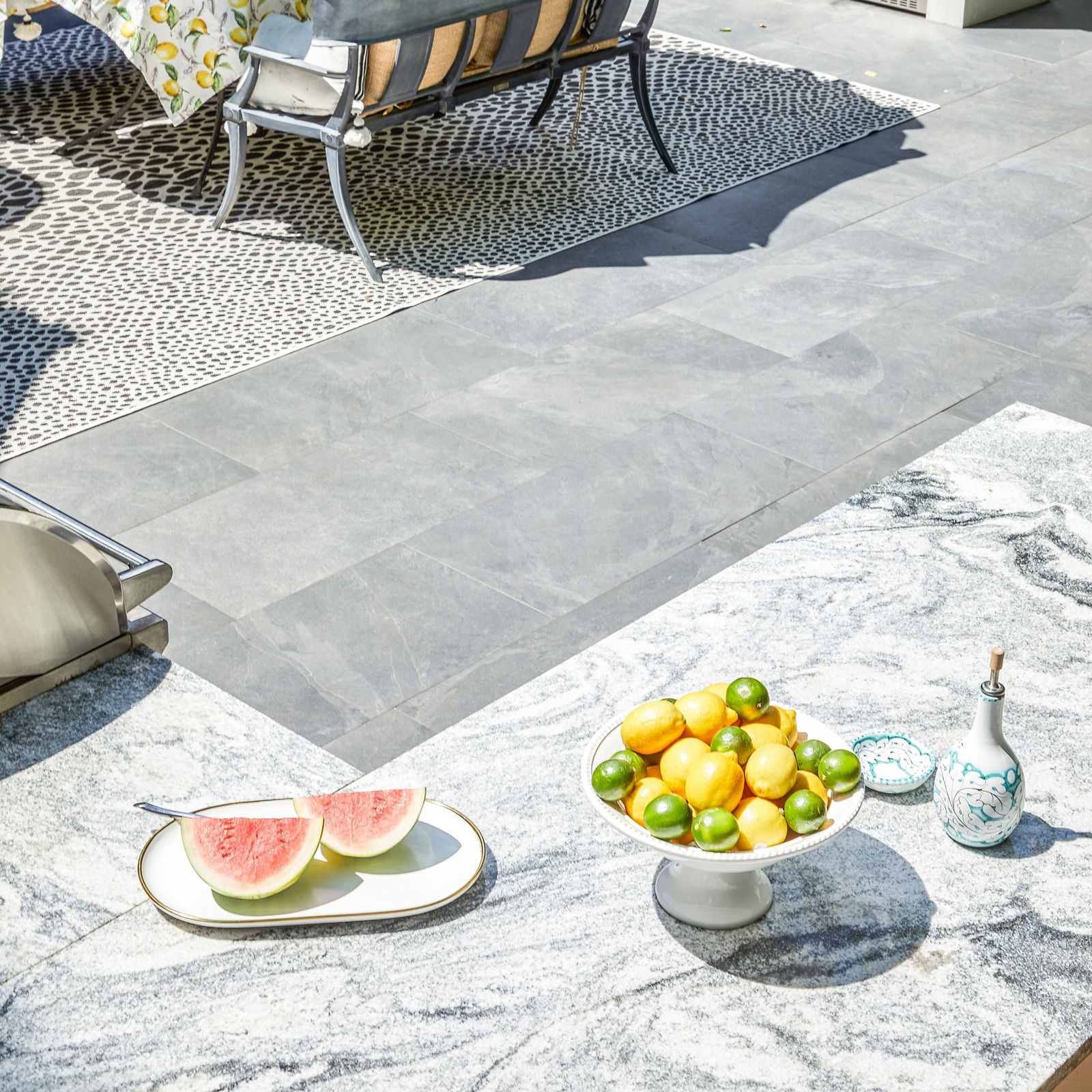 Thunder White Granite scene 1