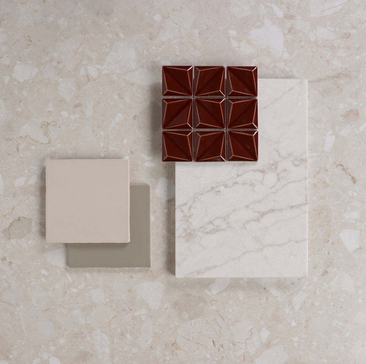 DAL_Outlander_OU53_Grande_Flatlay