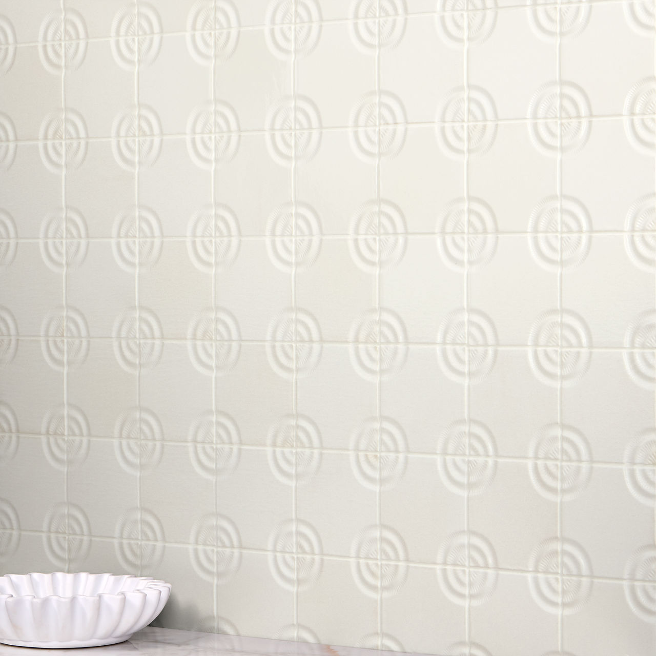 DAL_RA01_4x4_Pristine_Circle_GL_LivePanel_Prop_01