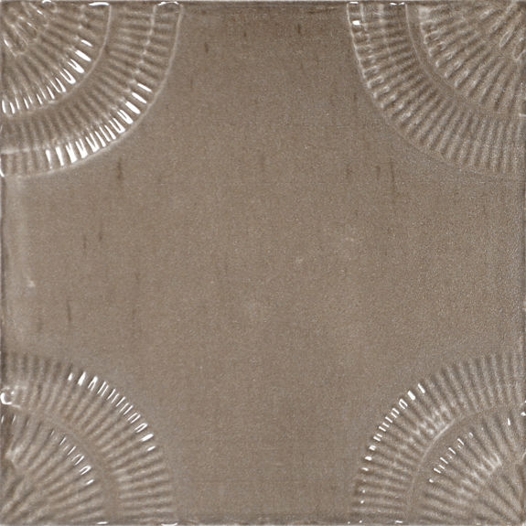 RA05 Antique