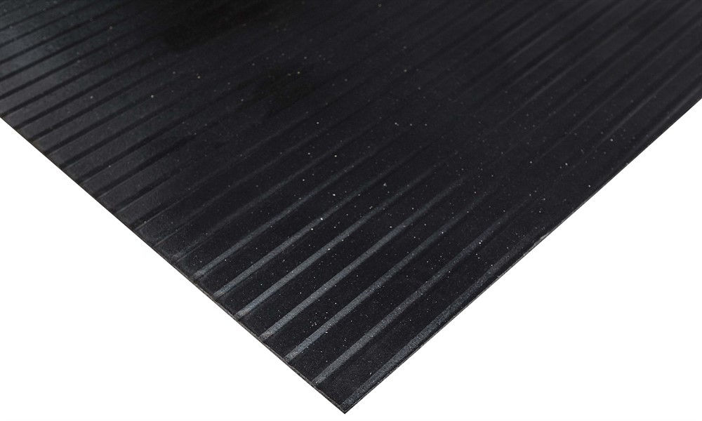 Red Barn Trailer/Stall Mat, Ribbed, 48