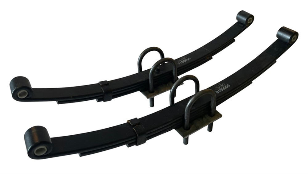 Axle Springs and U-Bolt Kit 2,000-lbs Capacity 20-3/8" Eye to Eye 3 Leaf Suspension Springs with U-Bolt Kit (APUBR10)