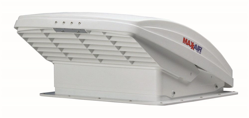 MAXX FAN Deluxe Vent with Remote