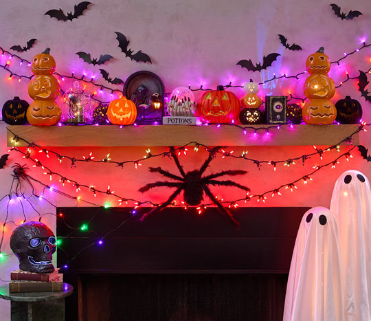 Halloween kitchen and houseware from pOpshelf: kitchen towels, ghost cake plate, pink ghost and pumpkin canister, Halloween mugs & more.