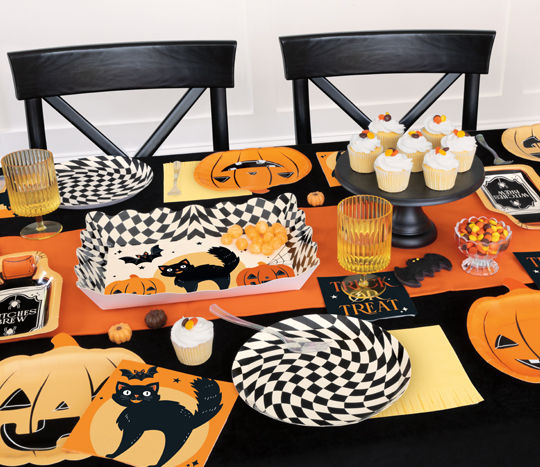 Spooky-cute party supplies with black cats, bats, jack-o-lanterns and more from pOpshelf.