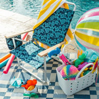 Beach Chairs, Towels & Totes