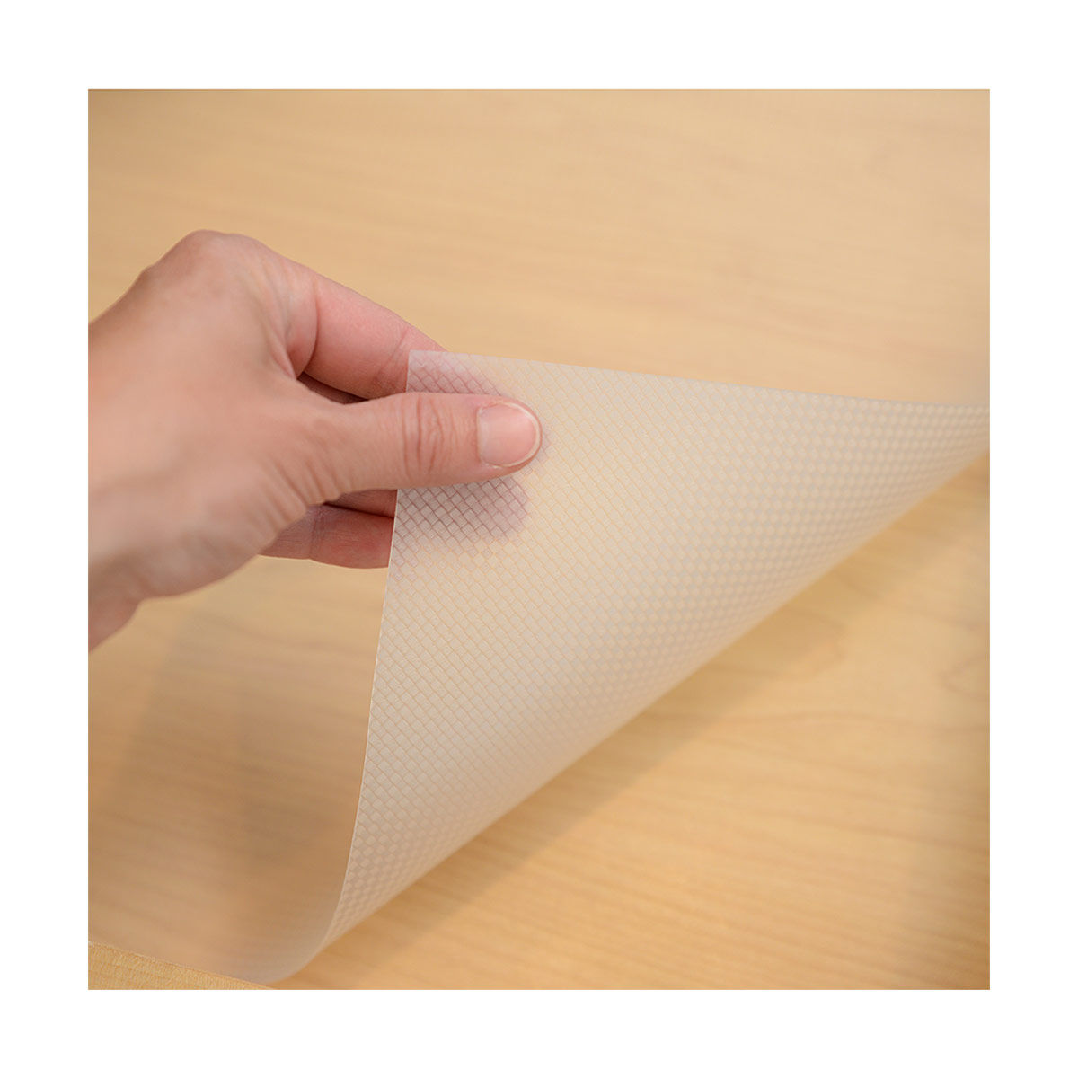 Magic Cover Shelf & Storage Liner 18 in x 4 ft Woven Clear