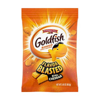 Goldfish Flavor Blasted Xtra Cheddar Baked Snack Crackers, 2.45 oz