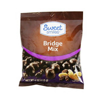 Sweet Smiles Chocolate Bridge Mix, 4 oz