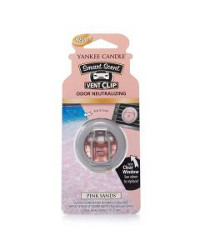 Yankee Candle's Pink Sands™ Auto Vent Clip