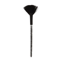 Beauty Essentials Highlight Face Brush Black