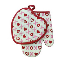 Happy Valentine's Day Oven Mitt & Pot Holder Set