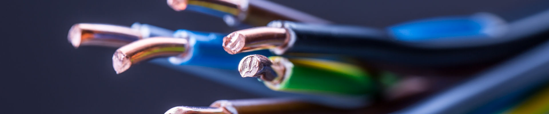 Conjunto de cables coloridos