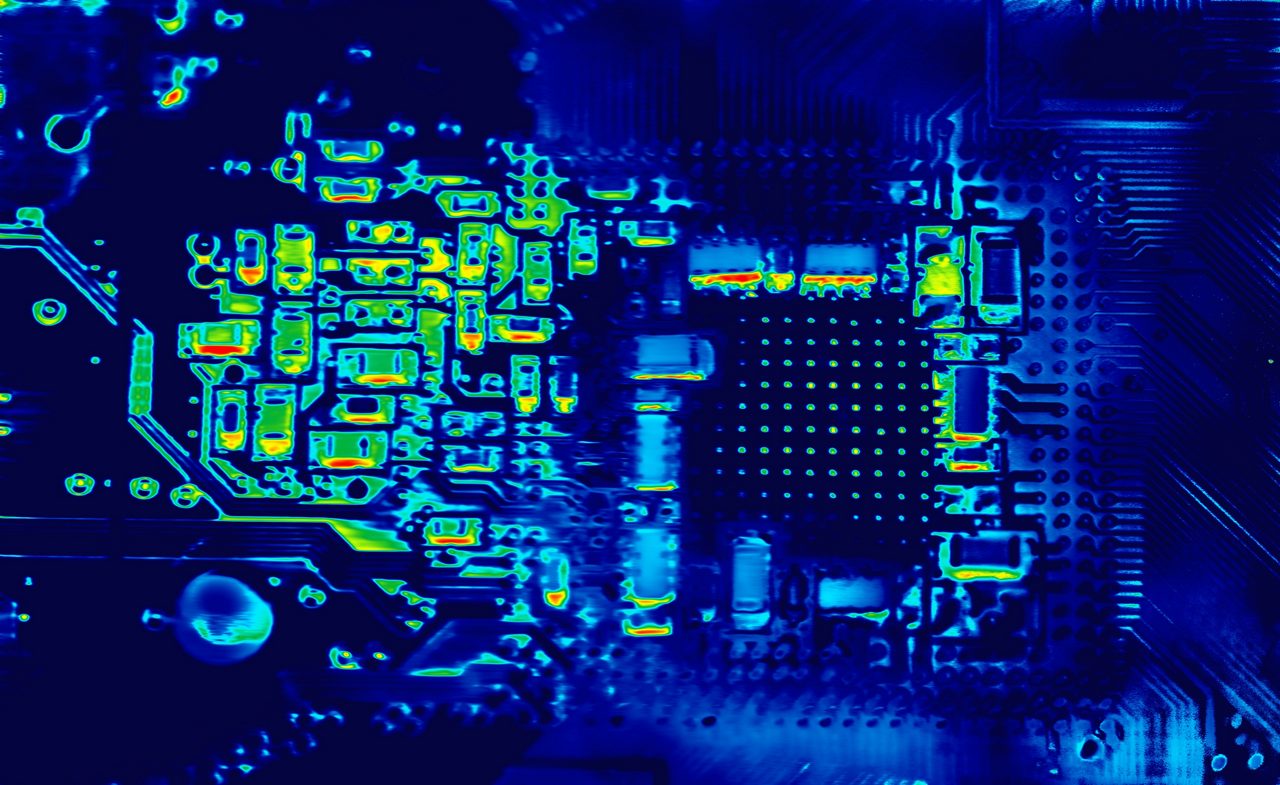 電子基板の赤外線画像