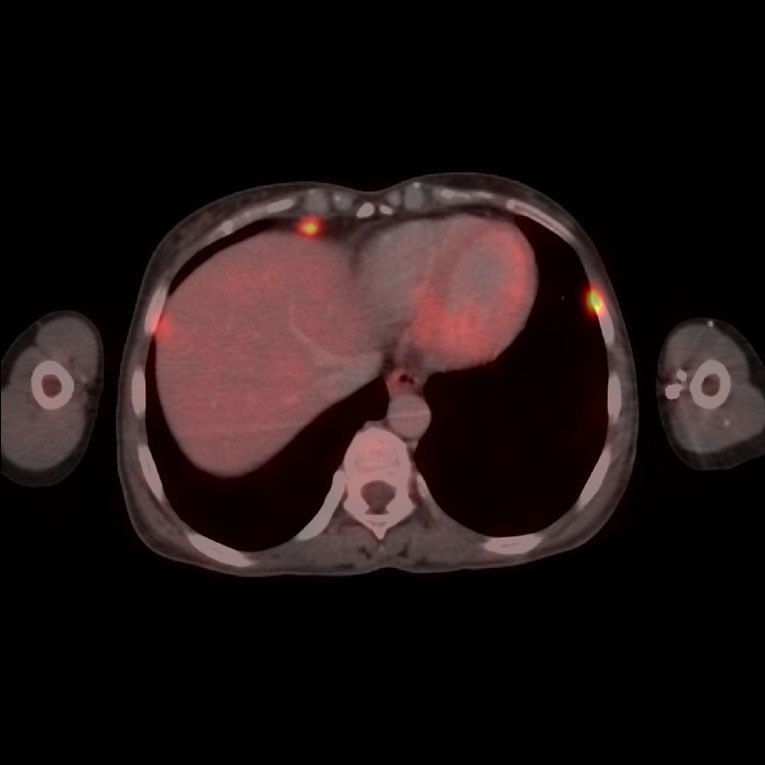 07upgrades-and-optionsfeaturecard-desktop-ci-en