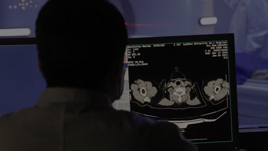 1-revolution-altitude-fh-desktop