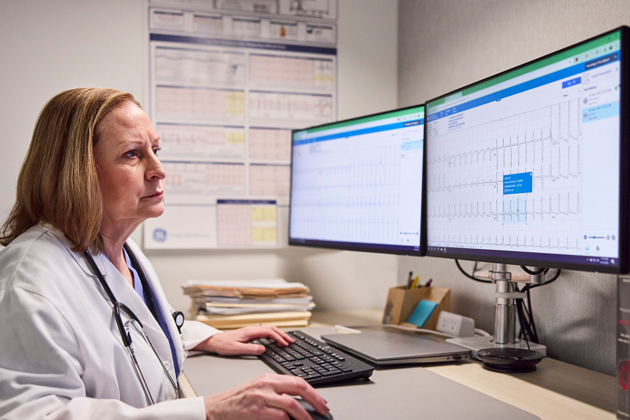 1084-ge-dcar0998-ph-en