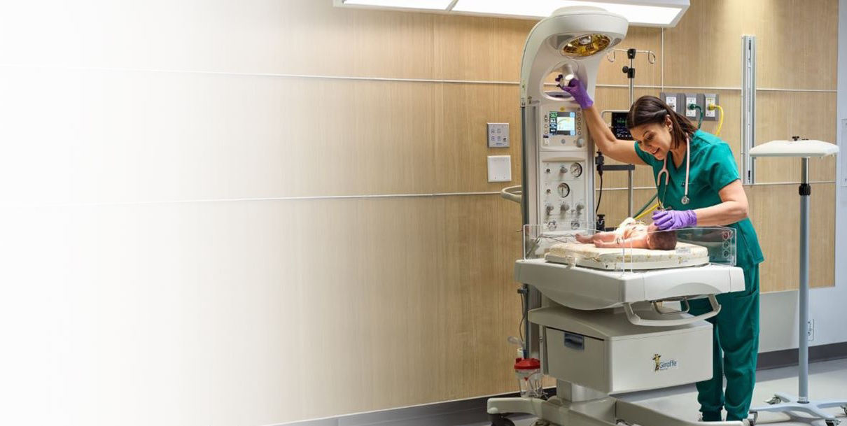 1NICU-giraffe-warmer-hero for PDP