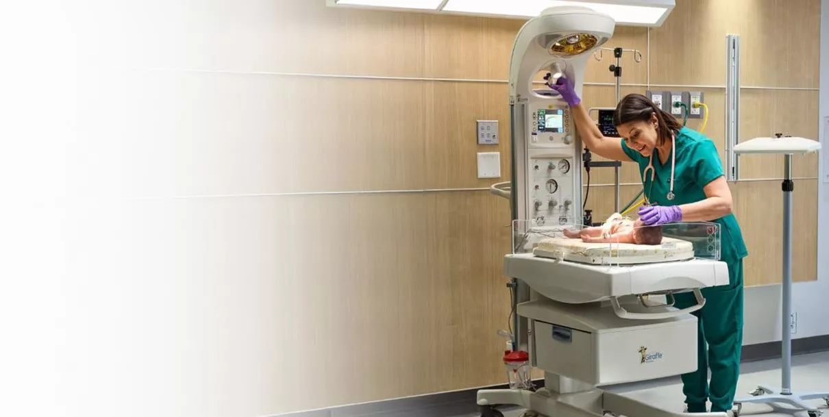 1NICU-giraffe-warmer-hero for PDP