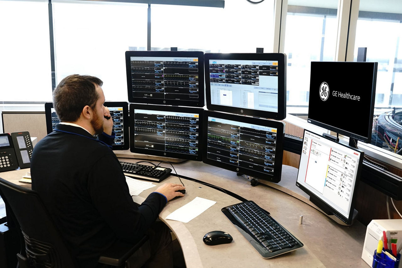 2-digital-solutions-feature-hero