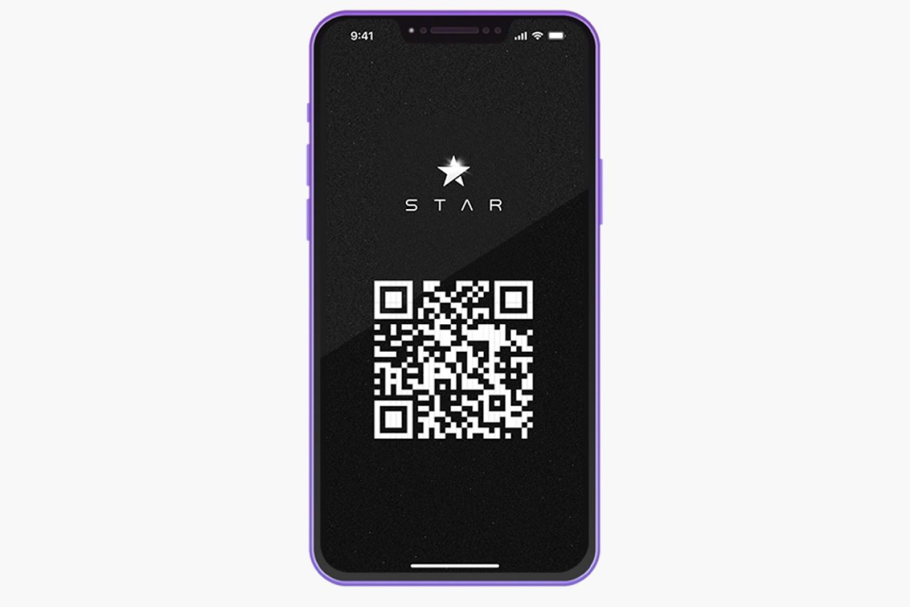 2-feature-hero-desktop