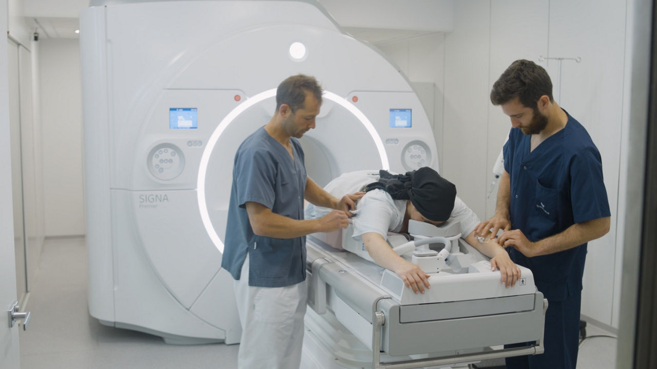 3-staging-desktop-breast-care-ba-en