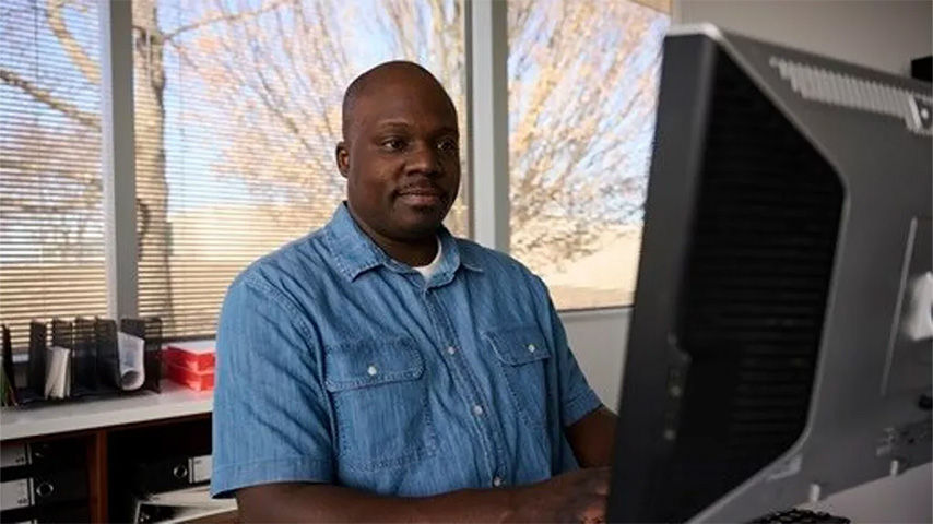 320_WTBUDGEHC_Feature_Card_half_2